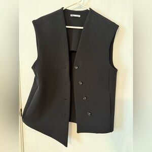 Zara Black Sleeveless Vest